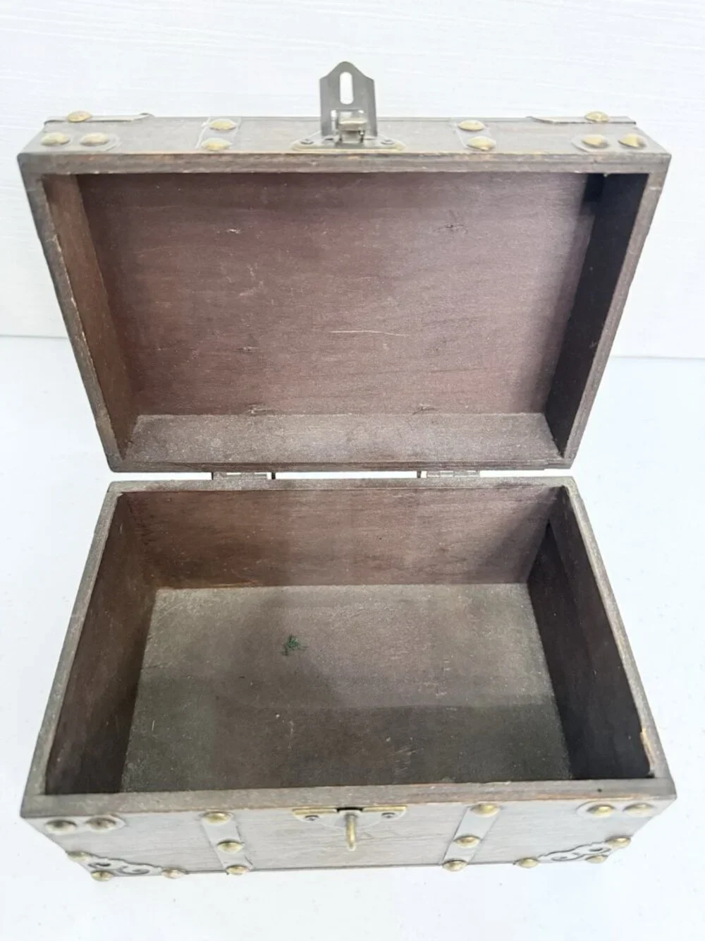 Wooden Storage Chest Box Decor with Greenery